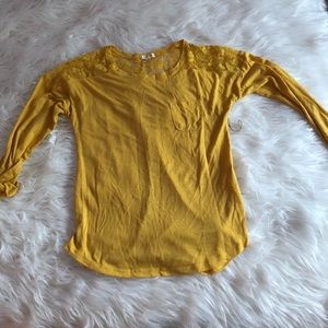 NWOT Junior’s Paper + Tee long sleeve shirt